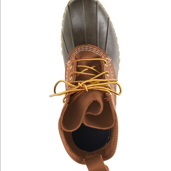 LL Bean Women’s Duck Boots - Picture 3 of 6